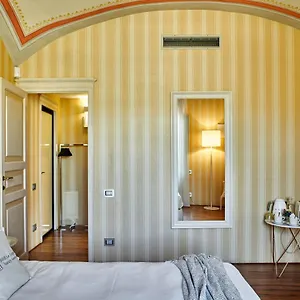 bb-le-logge-luxury-rooms.it-tuscanyhotel.com/
